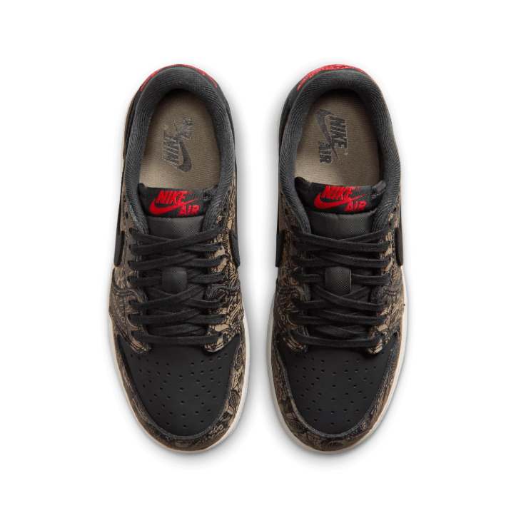 Nike Sneakers – Black & Gold-Tone Graphic Print
