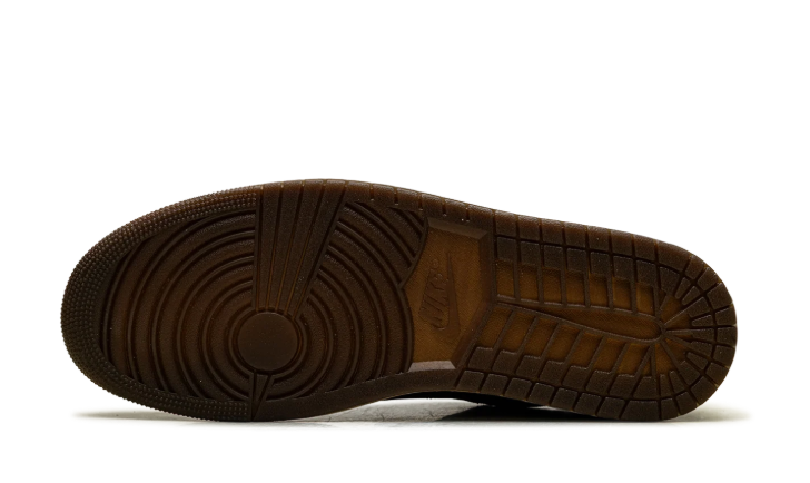 Nike Sneakers – Black Graphic Low-Top with Red Details & Brown Sole