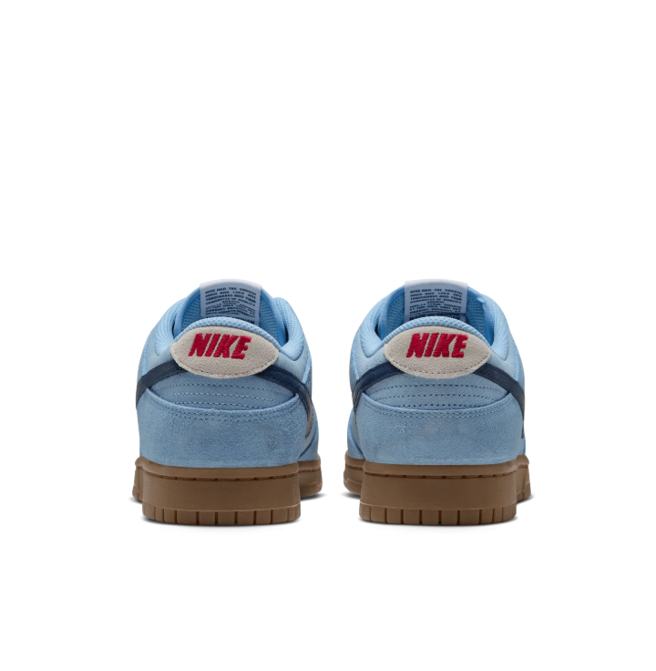 Nike Sneakers – Light Blue & Navy with Gum Sole