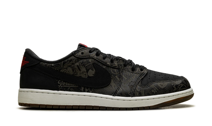 Nike Sneakers – Black Graphic Low-Top with Red Details & Brown Sole