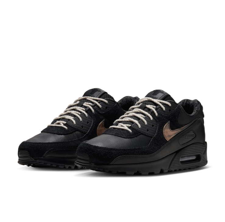 Nike Low-Top Sneakers – Black with Copper-Tone Swoosh