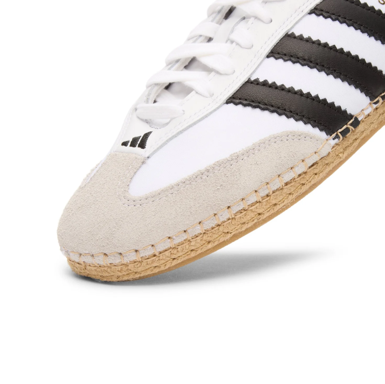 adidas Sneakers – White & Black with Braided-Look Sole Trim