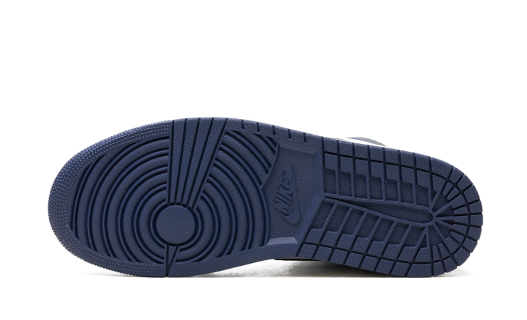 Nike Sneakers – Navy, White & Black High-Top with Cream Midsole