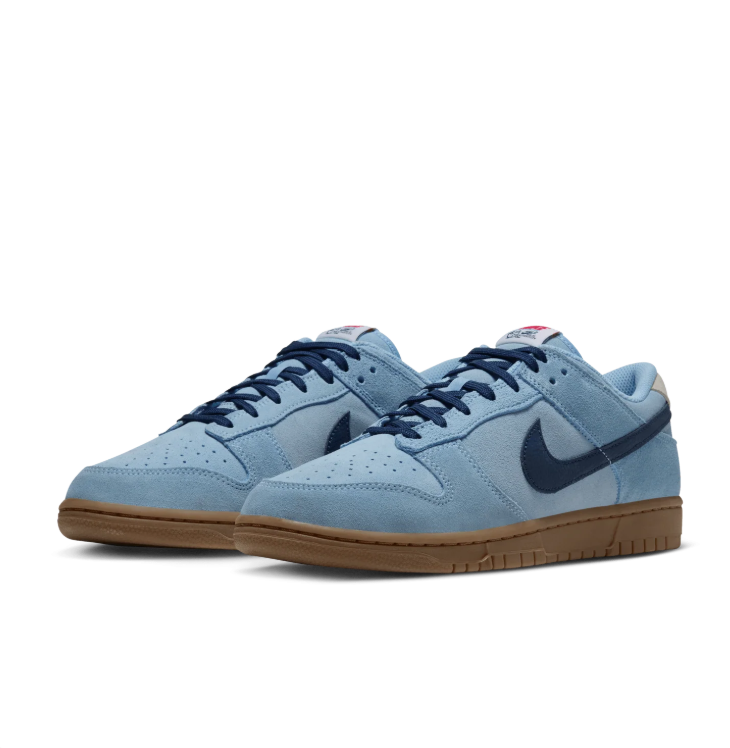 Nike Sneakers – Light Blue & Navy with Gum Sole