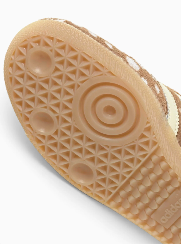 adidas Sneakers – Tan & Cream Spotted Print with Pink Laces