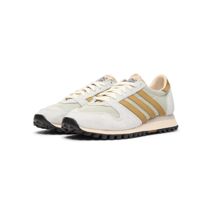 adidas Sneakers – Light Grey Mesh & Ochre Stripes with Black Tread