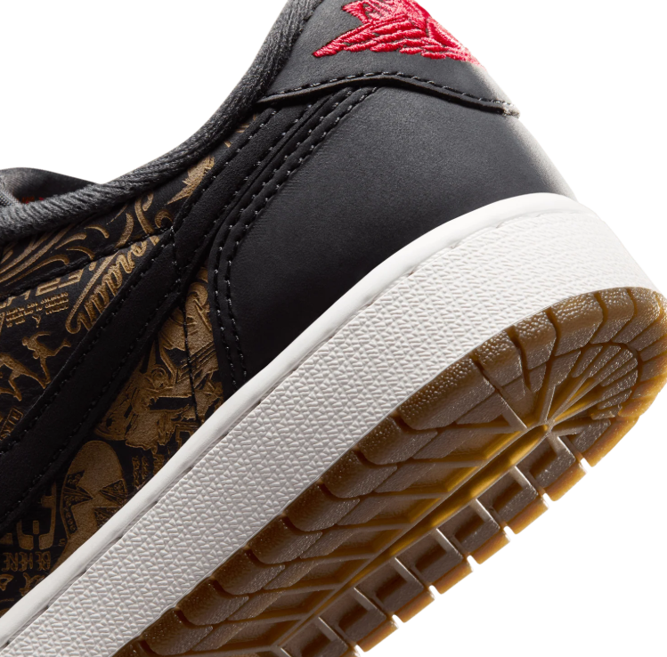 Nike Sneakers – Black & Gold-Tone Graphic Print